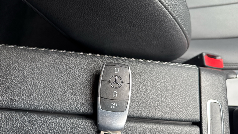 Mercedes-Benz Eqa 250 140kW Sport 66.5kWh 5dr Auto Electric Hatchback